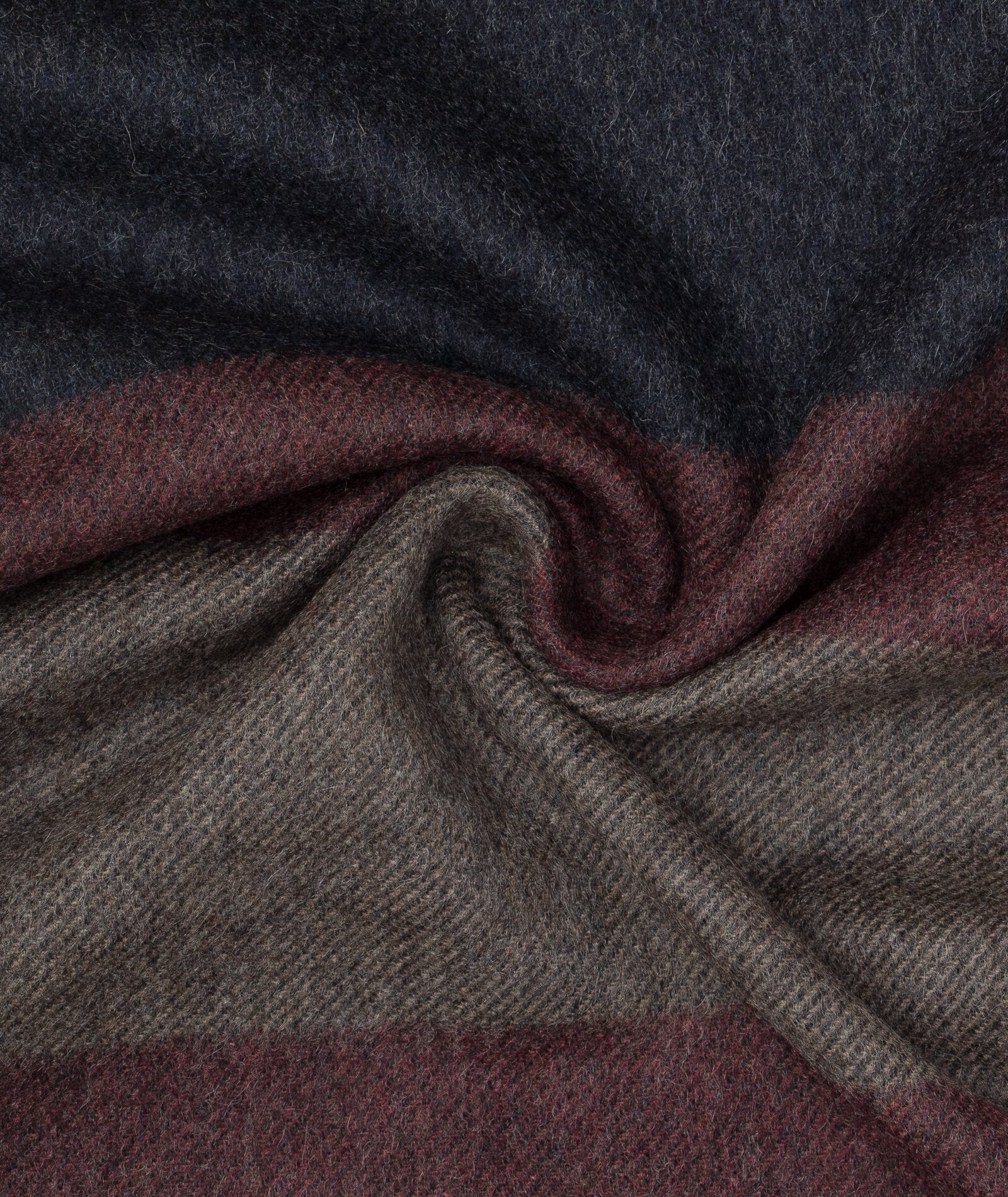 Sciarpa Blu e Bordeaux a righe in Cashmere rigenerato - Image 3